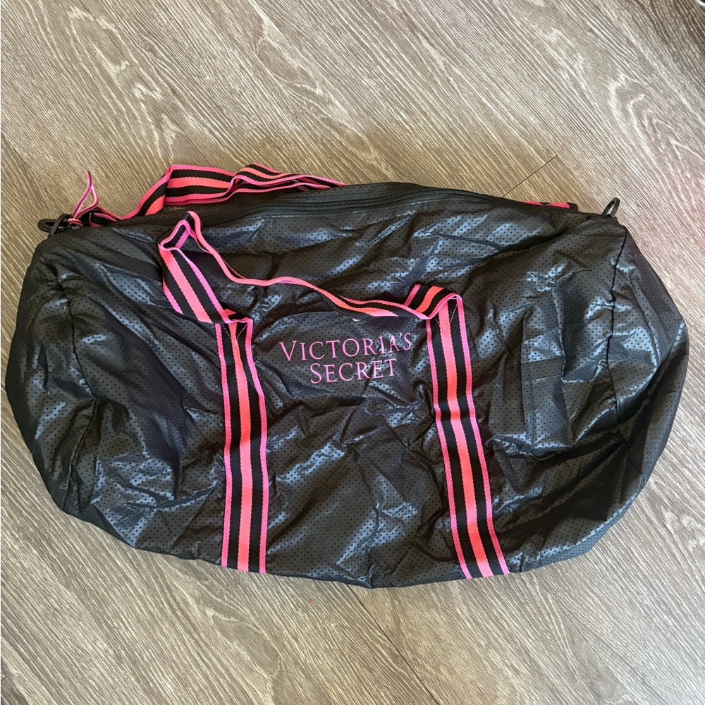 Victoria's Secret Packable Black and Pink Travel Bag